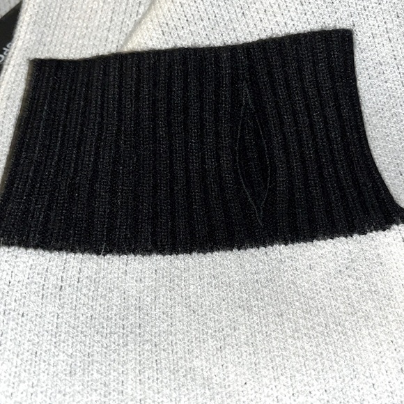 One Teaspoon NWT NUIT NOIRE Batwing Sweater SZ M 2024 Collection - Picture 7 of 7